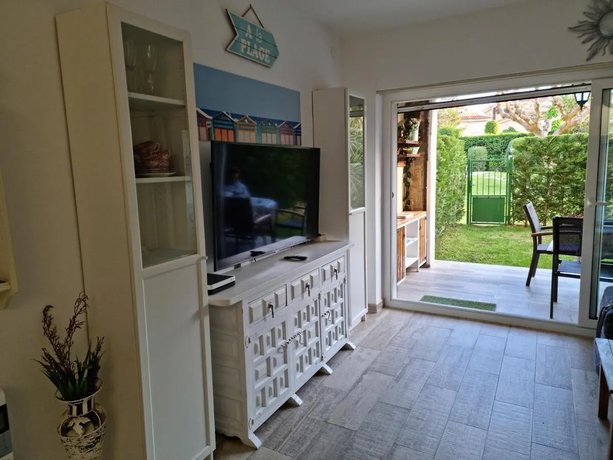 Vidabrava Sagaro Garden, Jardin Privado, Piscina, 150 M Playa Apartment S'Agaro